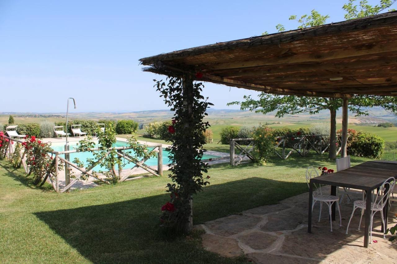 הוילה Campiglia dʼOrcia Agriturismo La Paciarella מראה חיצוני תמונה
