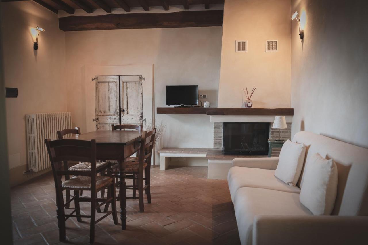 הוילה Campiglia dʼOrcia Agriturismo La Paciarella מראה חיצוני תמונה